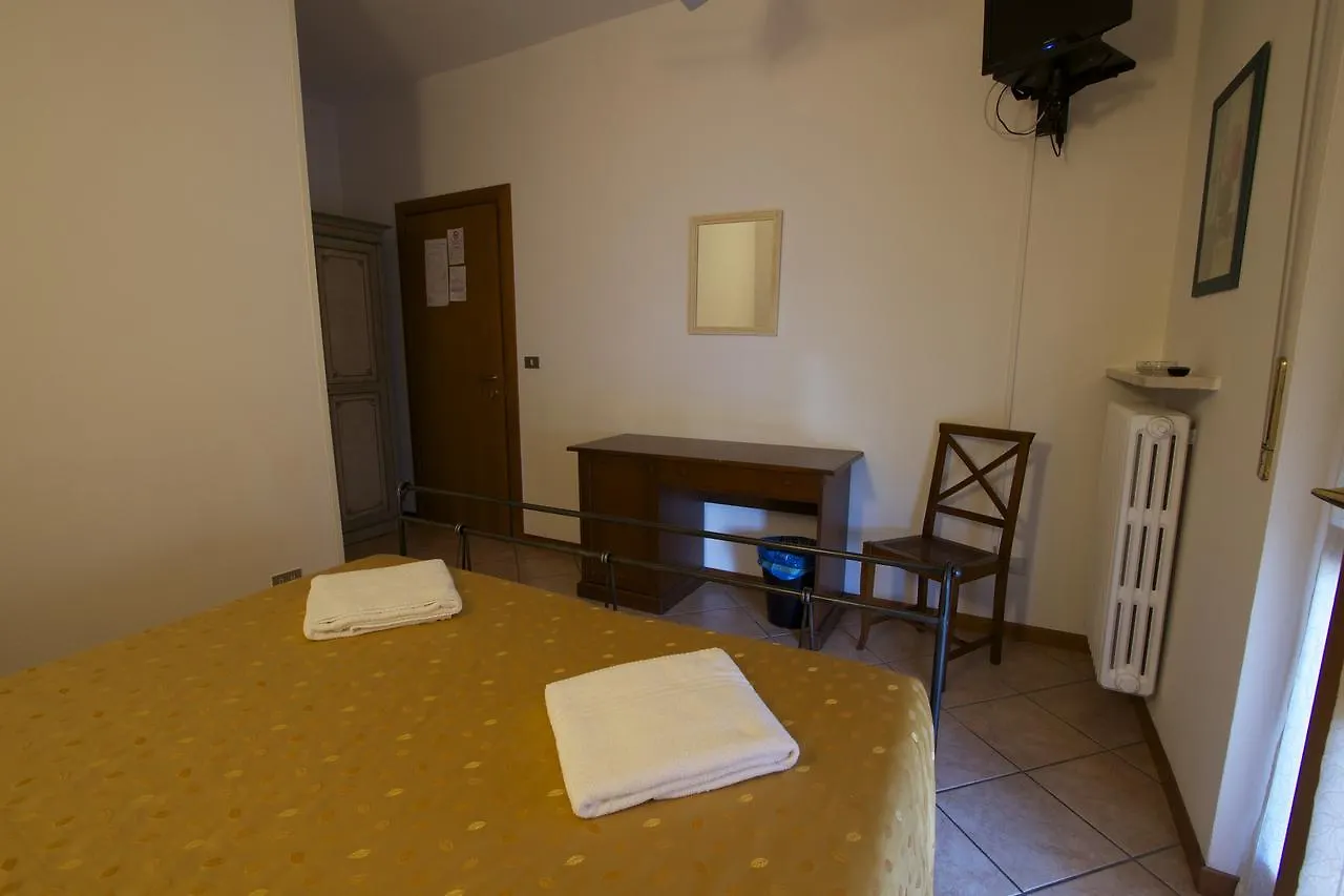 Albergo Tavernetta Castelnuovo del Garda